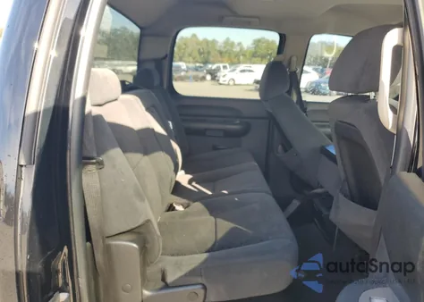 2007 Chevrolet Silverado C1500 Crew Cab z USA, uszkodzony, nr VIN 2GCEC13C771558984